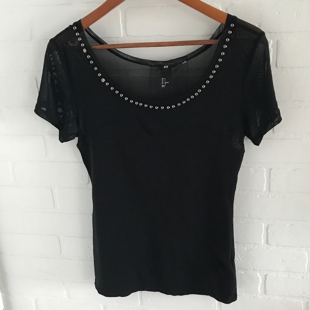 H&M Mesh Women’s Tee Y2k black Silver studds Mesh Scoop neck Size S